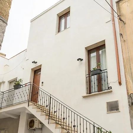 B&B Il Cortile Degli Artisti-3